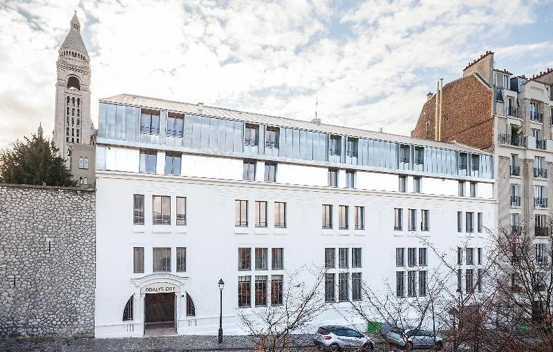 Appart Hotel Odalys City Paris Montmartre 2*,