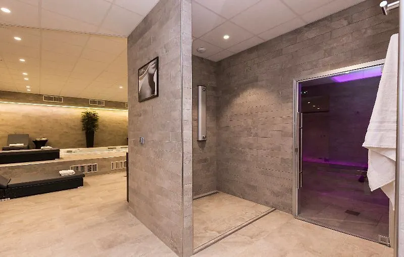 Appart Hotel Odalys City Paris Montmartre